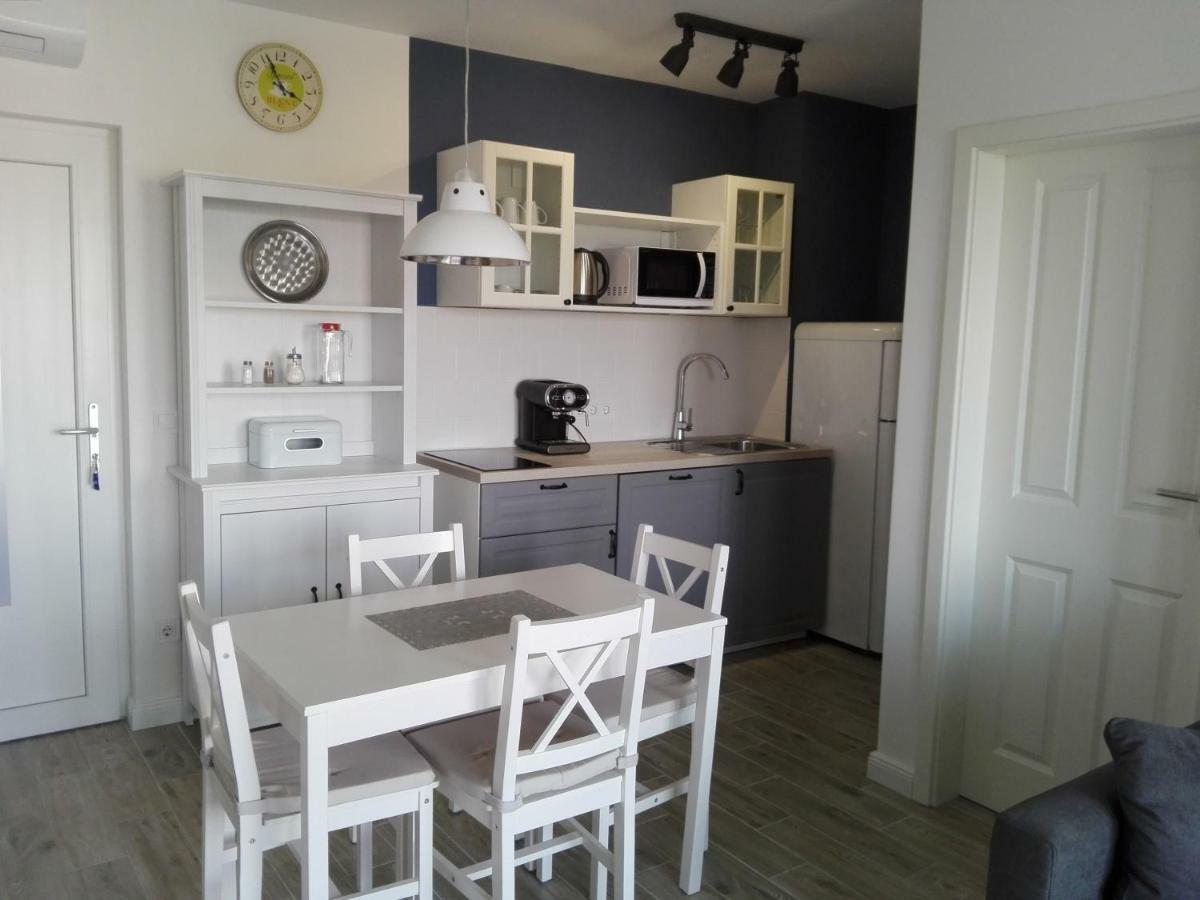 Rosenberg Apartment *